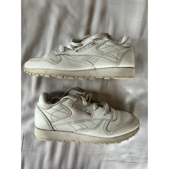 Reebok Classic White Sneakers size 10 - Picture 7 of 7